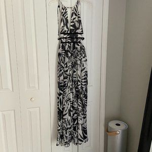 Floral Pattern Dress, Black and White